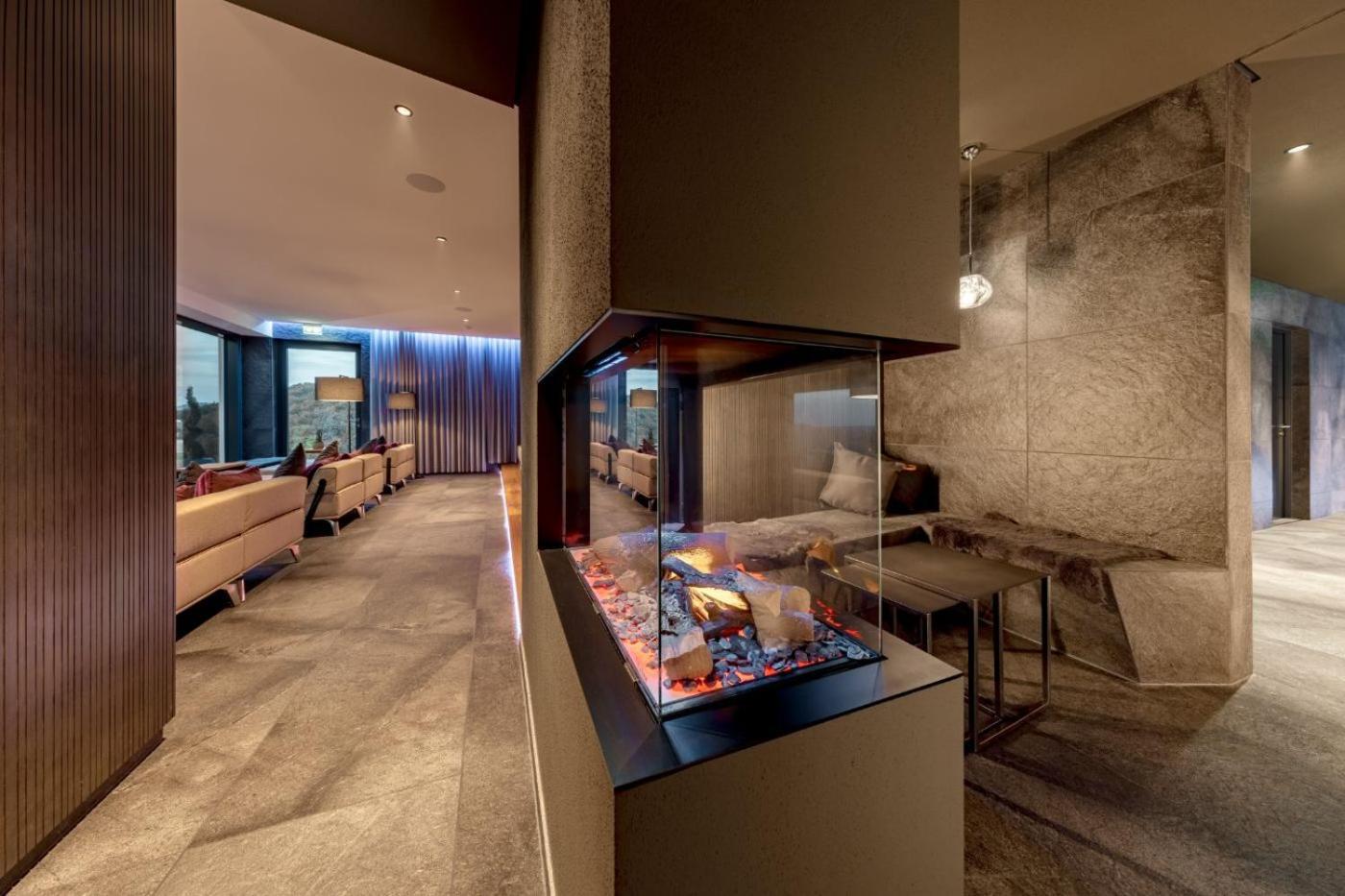 Hotel Burghotel Staufeneck Salach